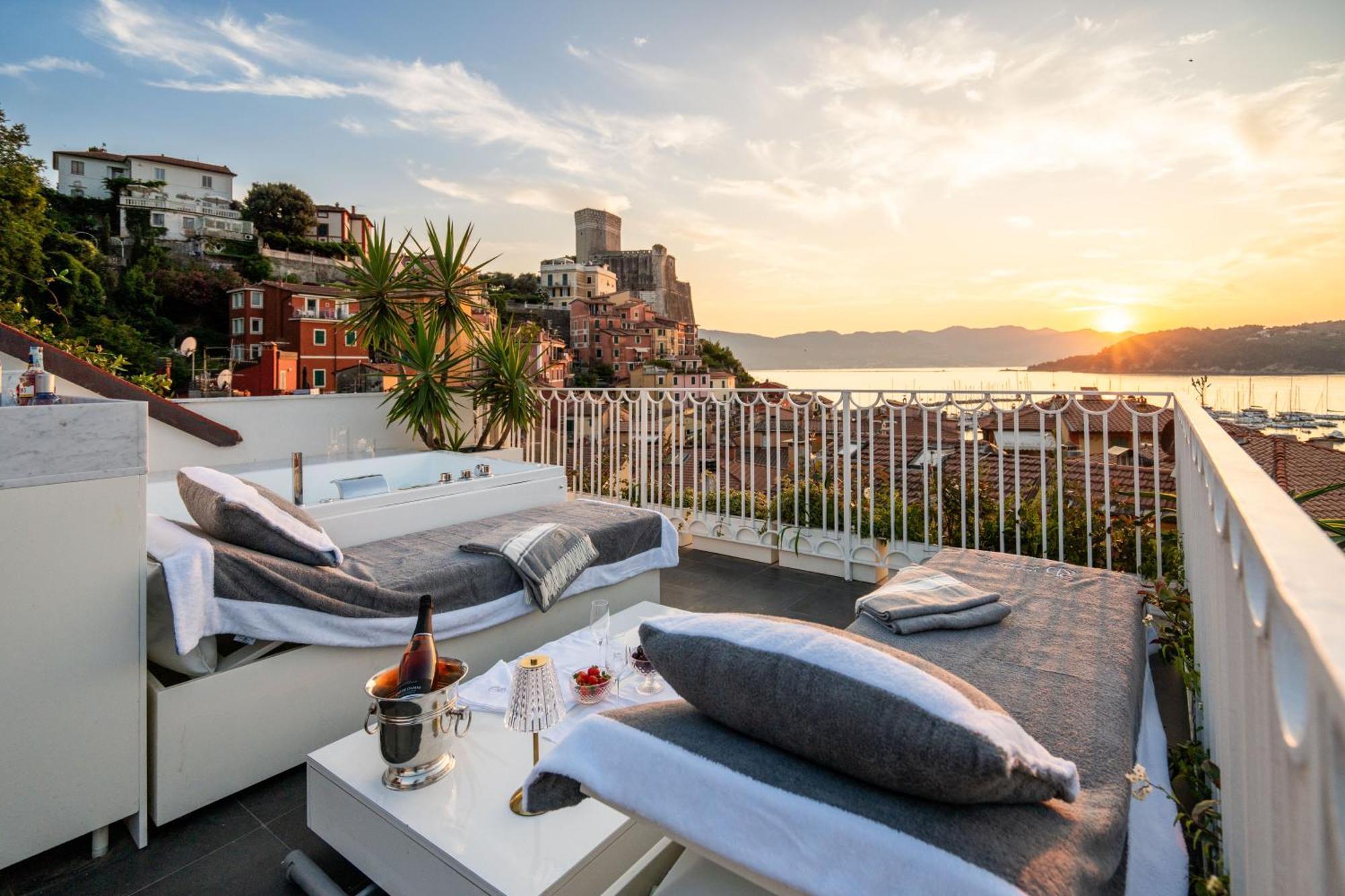 Torretta San Rocco -Luxury Suite ليريسي المظهر الخارجي الصورة